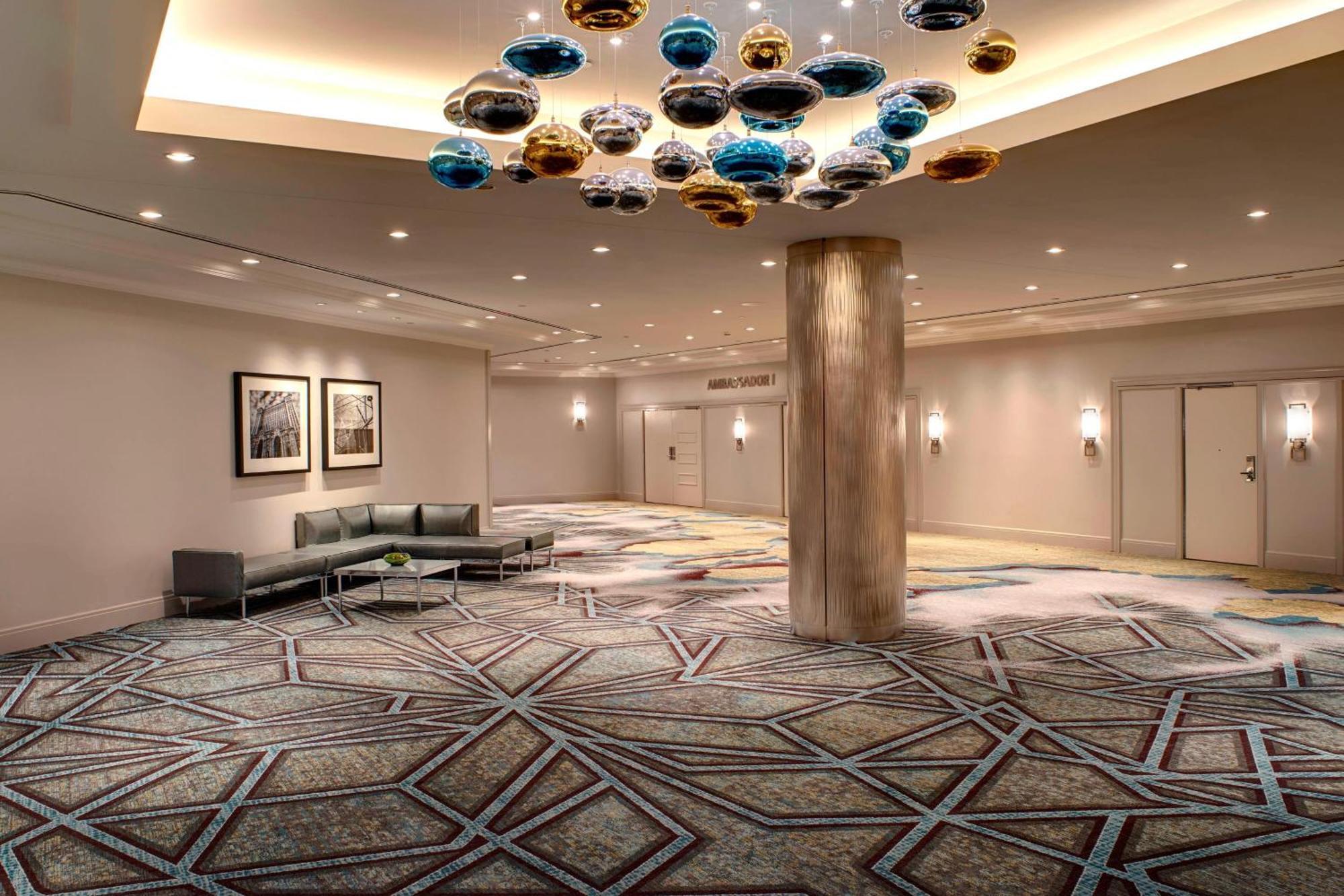 Marriott At The Renaissance Center