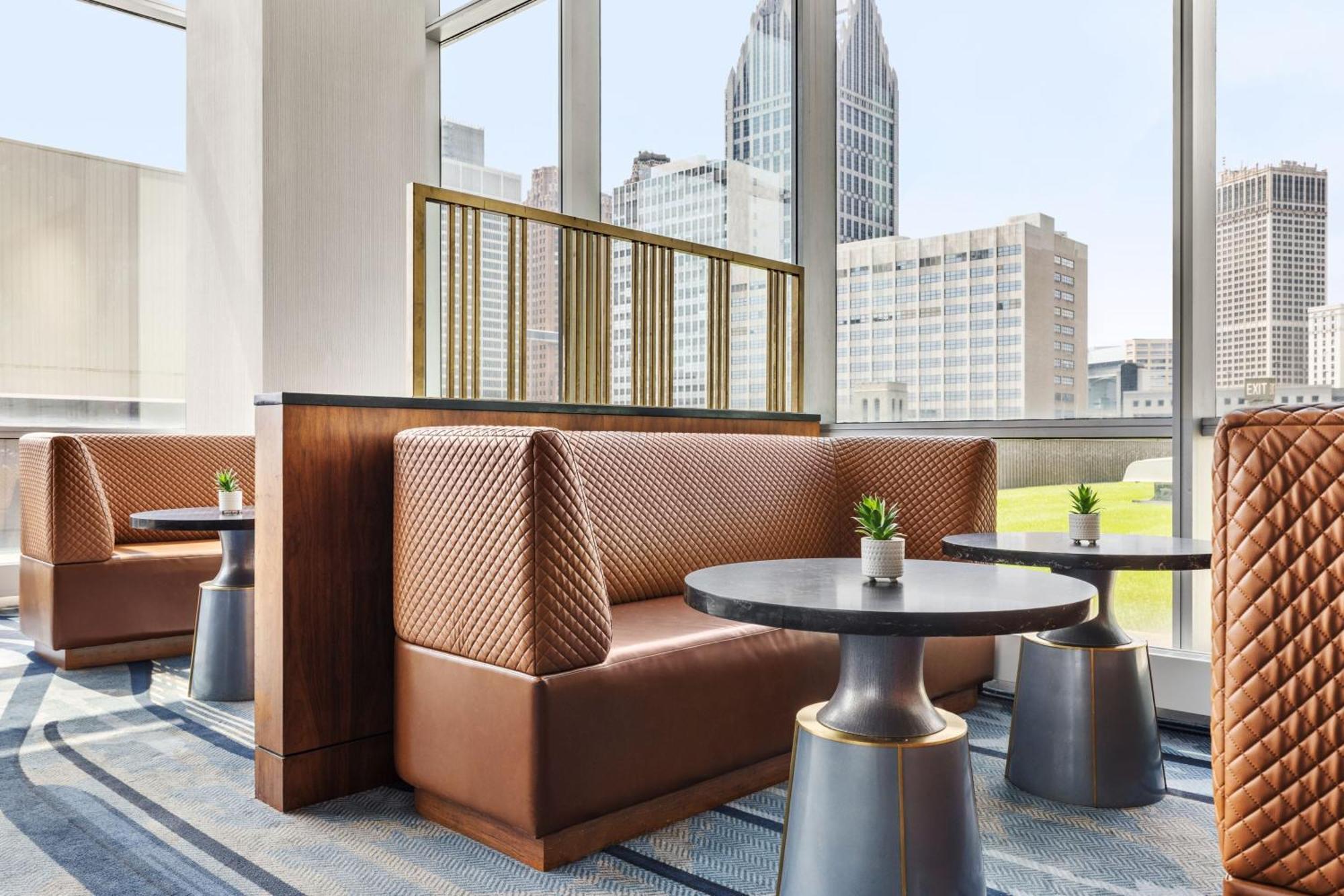 Marriott At The Renaissance Center Hotel Detroit
