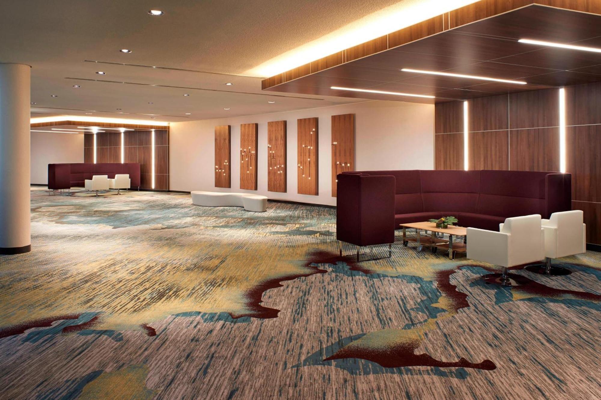 Hotel Marriott At The Renaissance Center Detroit