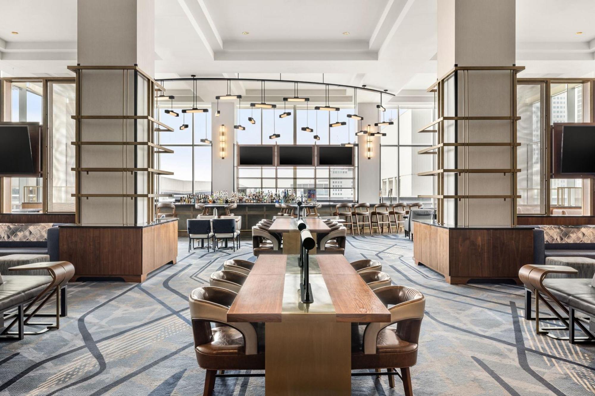 Marriott At The Renaissance Center 3*