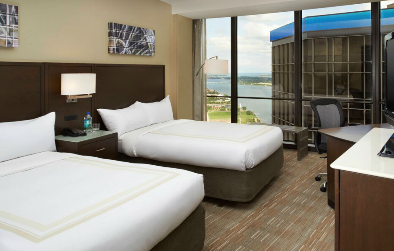 Marriott At The Renaissance Center 3*